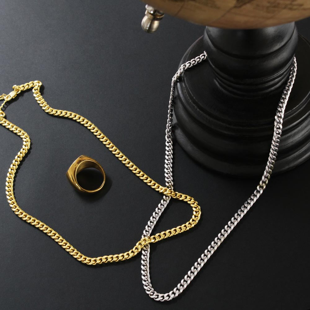 To My Boyfriend - You're My Favorite Person - Cuban Chain Necklace